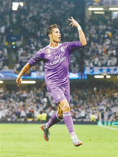 尤其是前锋 尤其是前锋